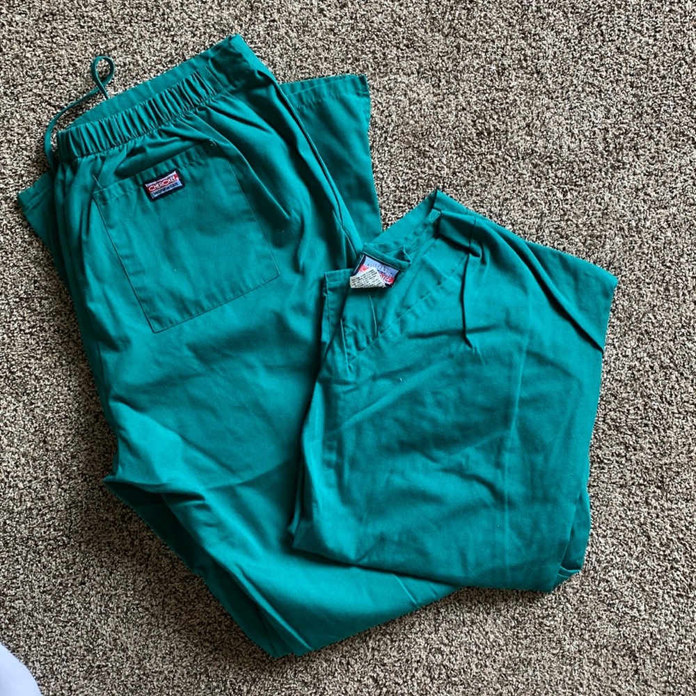Cherokee unisex scrubs